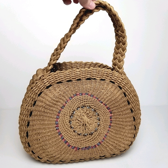 Vintage Handbags - BOHEMIAN RAFFIA HANDMADE STYLE WOVEN HANDBAG